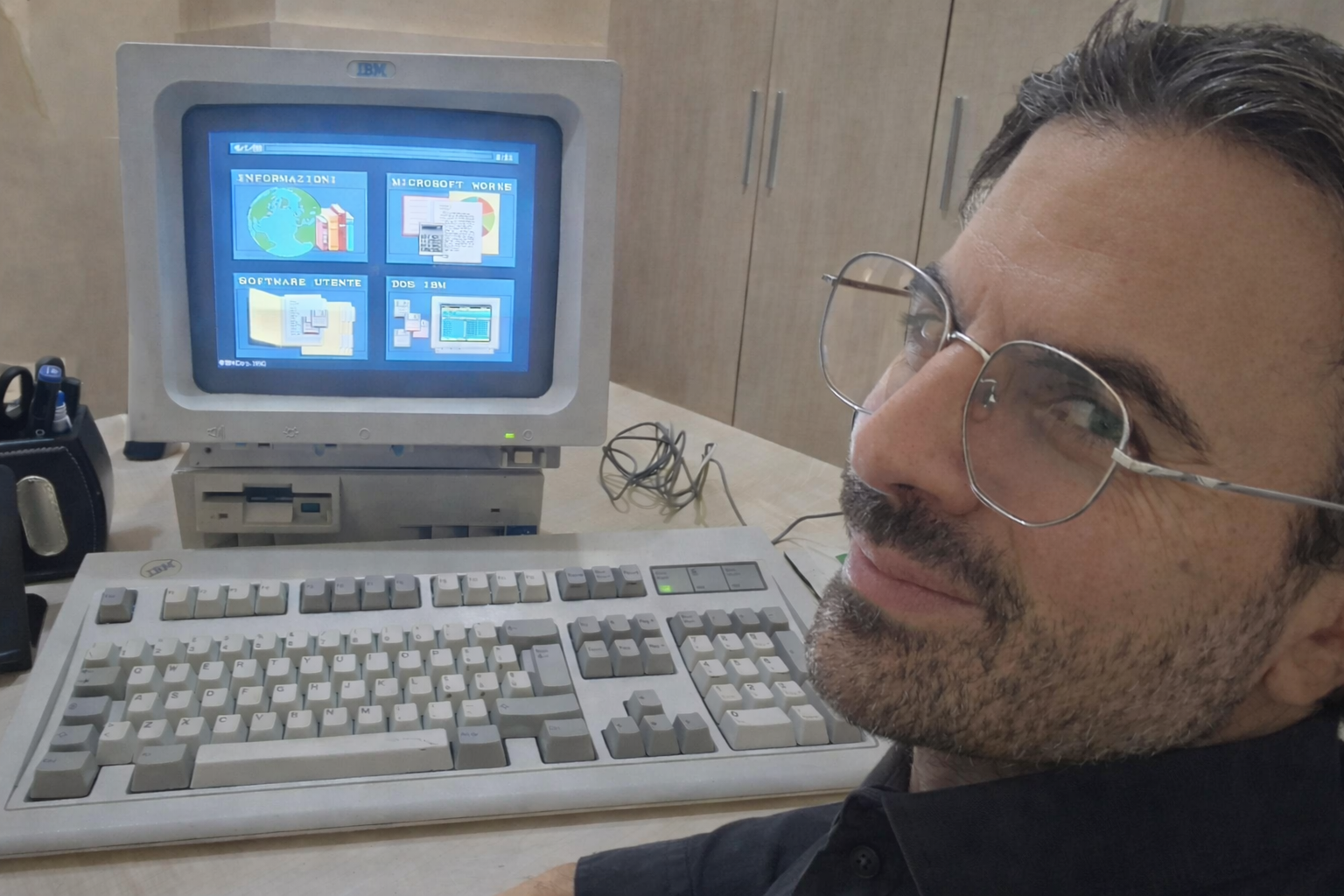 Luigi Brandolini con il suo IBM PS/1 80286 d'infanzia